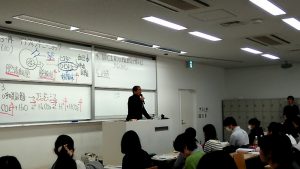 【合格祈願】山藤名誉会長より6年生にシュークリームの差し入れがありました！